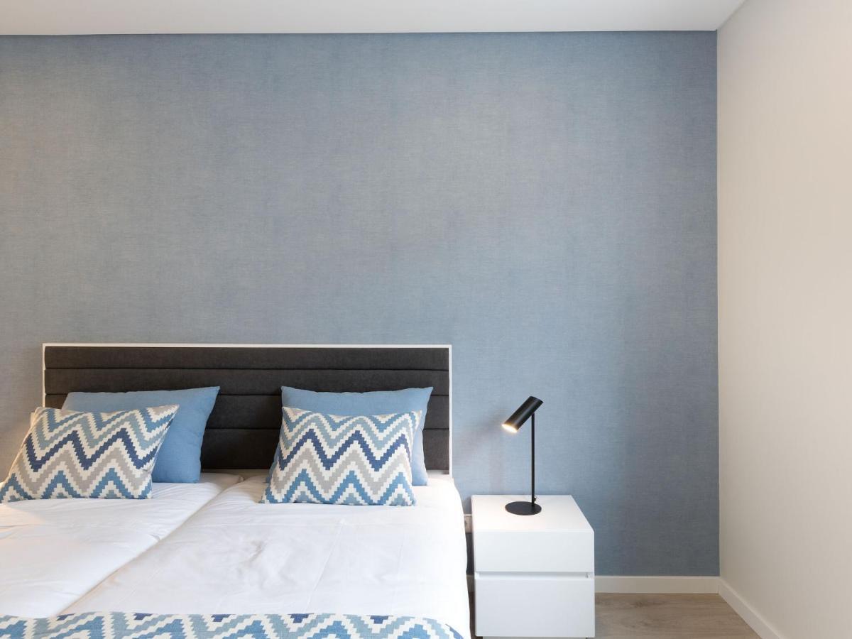 Beautiful Apartment In S O Martinho Do Porto With Balcony São Martinho do Porto Zewnętrze zdjęcie