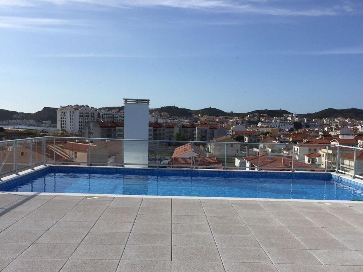Beautiful Apartment In S O Martinho Do Porto With Balcony São Martinho do Porto Zewnętrze zdjęcie