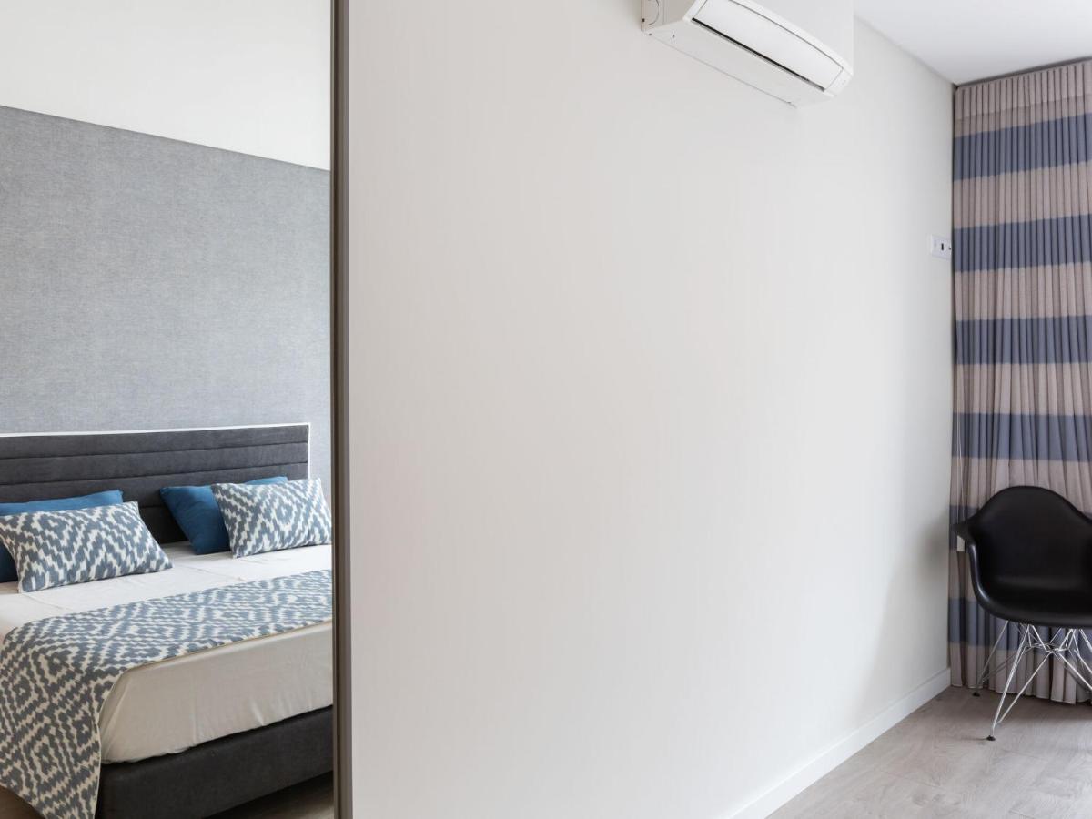 Beautiful Apartment In S O Martinho Do Porto With Balcony São Martinho do Porto Zewnętrze zdjęcie