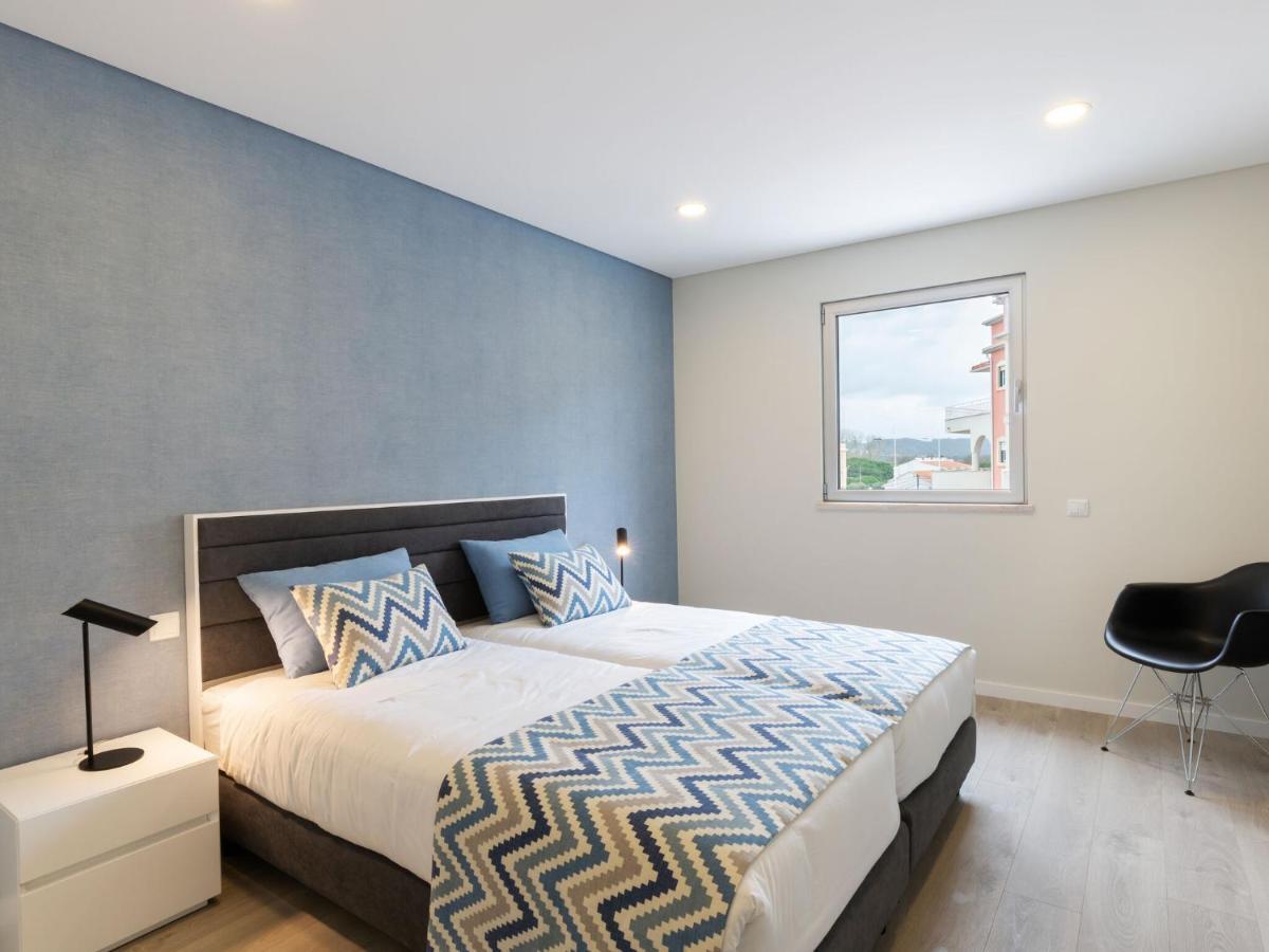 Beautiful Apartment In S O Martinho Do Porto With Balcony São Martinho do Porto Zewnętrze zdjęcie